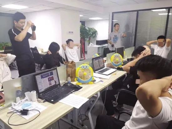 “賣茶女”換劇本了！裝成長(zhǎng)沙單親媽媽賣廉價(jià)鐵皮石斛，價(jià)格翻了10多倍