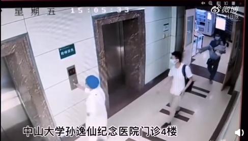 帥！廣州醫(yī)生抱患者1分鐘跑下4層樓送急救