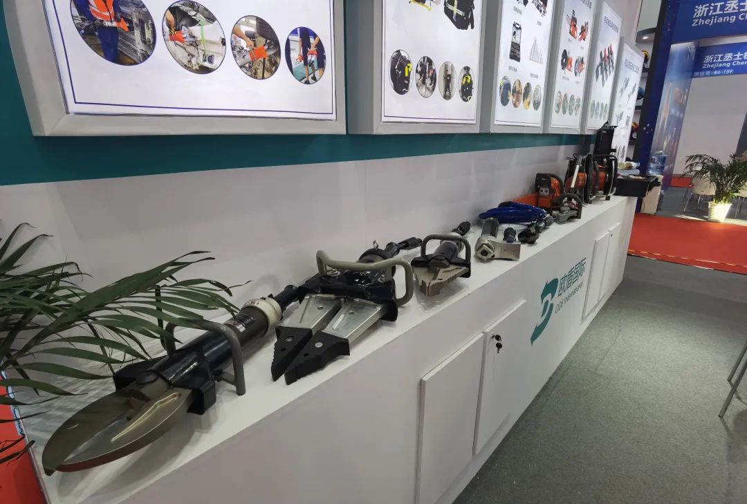 展會(huì)盛況直擊！歐盾國(guó)際救援裝備來(lái)了！(圖10)